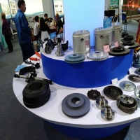 ��е�㲿��